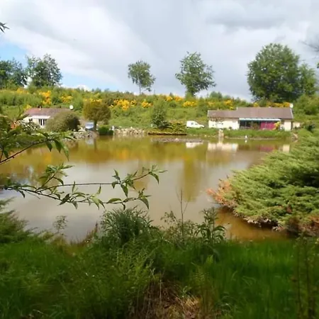 Les Etangs Du Bien-etre Feriehus